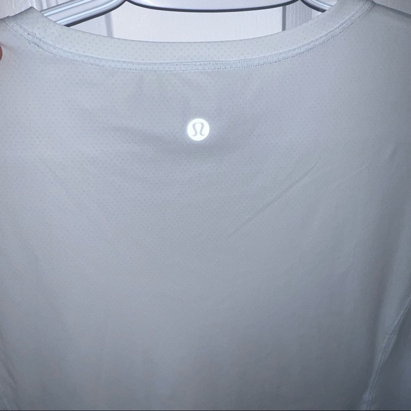 Lululemon short sleeve top - Picture 3 of 3